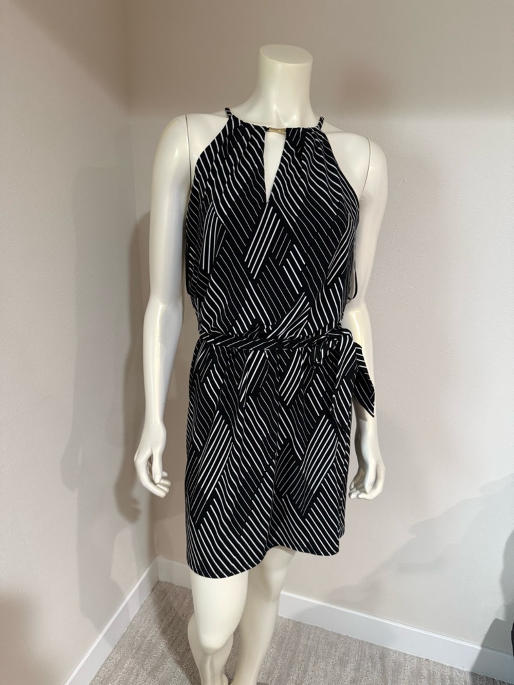 White House Black Market Black & White Halter Tie-Waist Mini Dress